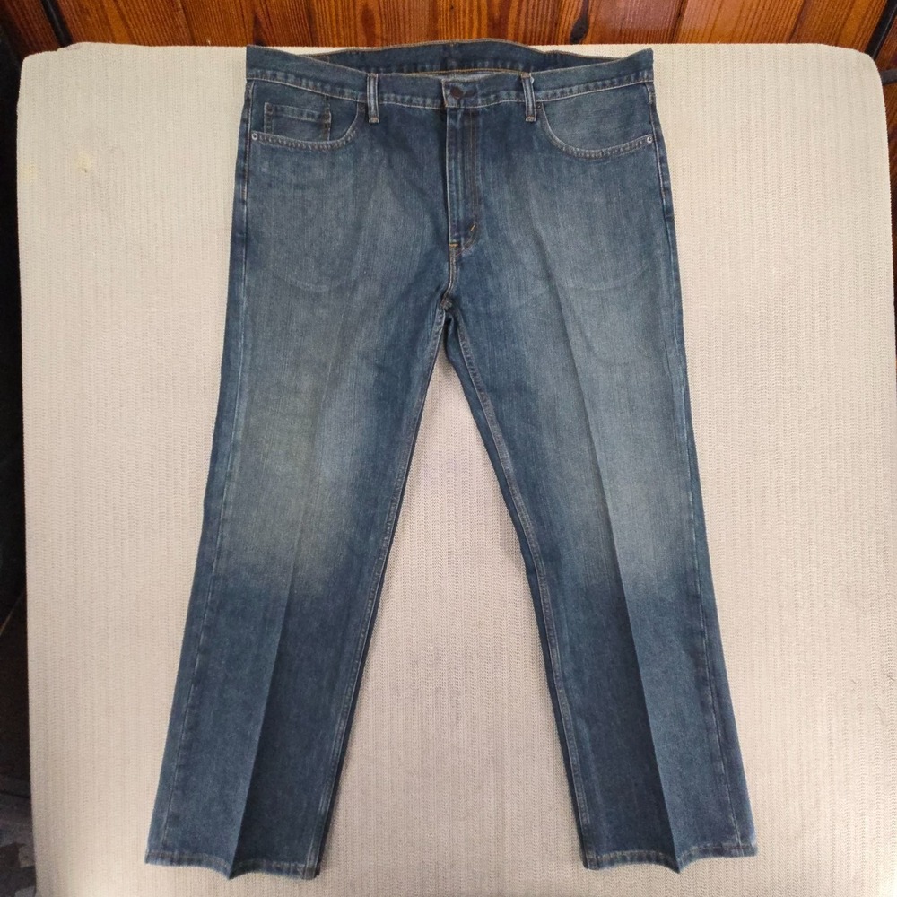 Levi's 559 Jeans Mens 42x32 Blue Denim Relaxed Straight Leg Medium Wash